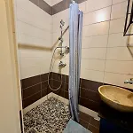 Lejlighed Large 2-bedroom Large Living With Parking Near Train Station And Downtown Grenoble